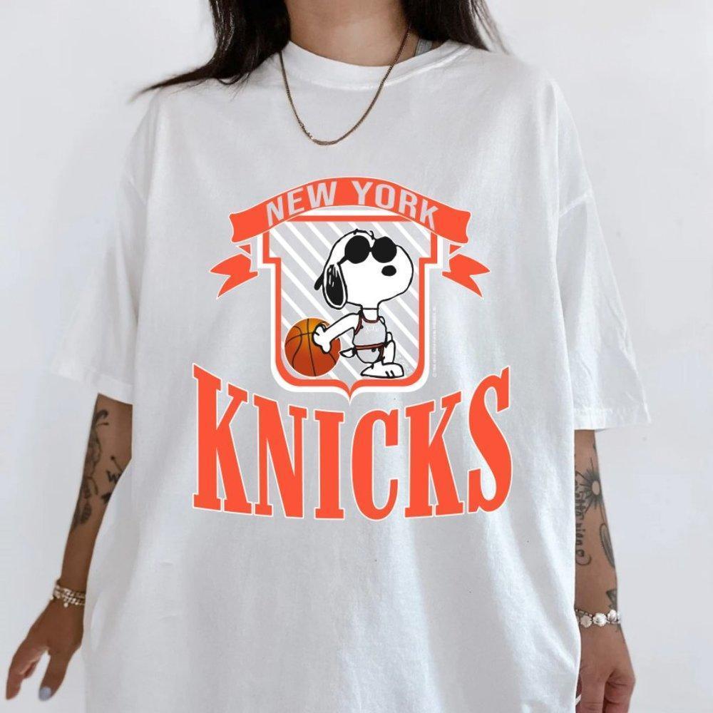 New York Knicks White Tee, Snoopy Charlie Graphic Design Tee Shirt